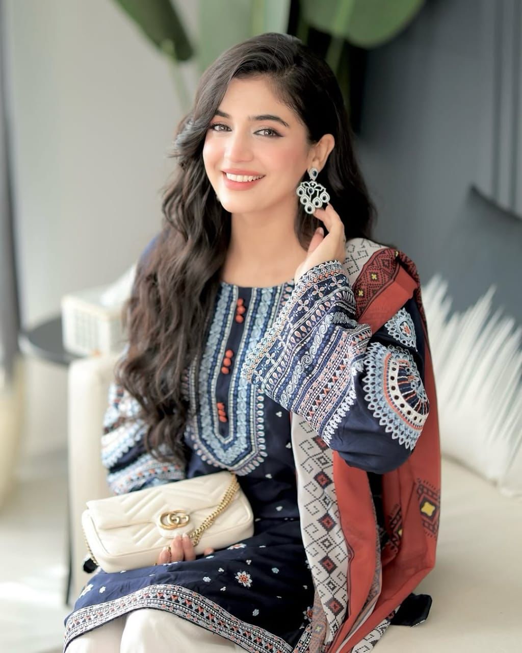 LAIBA KHAN HIT CODE